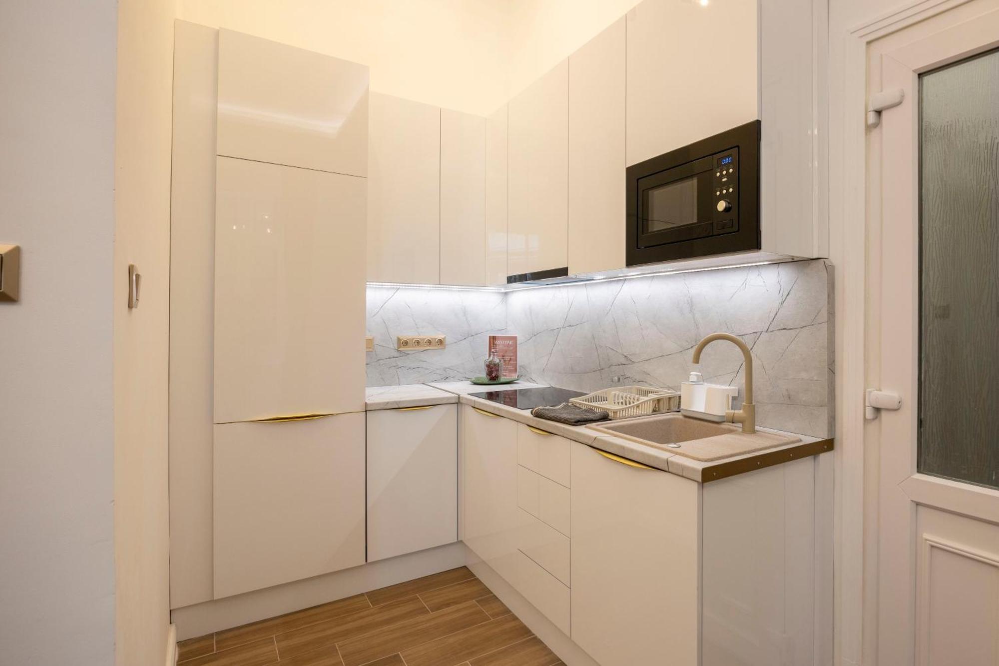 Exclusive Downtown Quentin Residence By Prestige Homes Budapest Ngoại thất bức ảnh