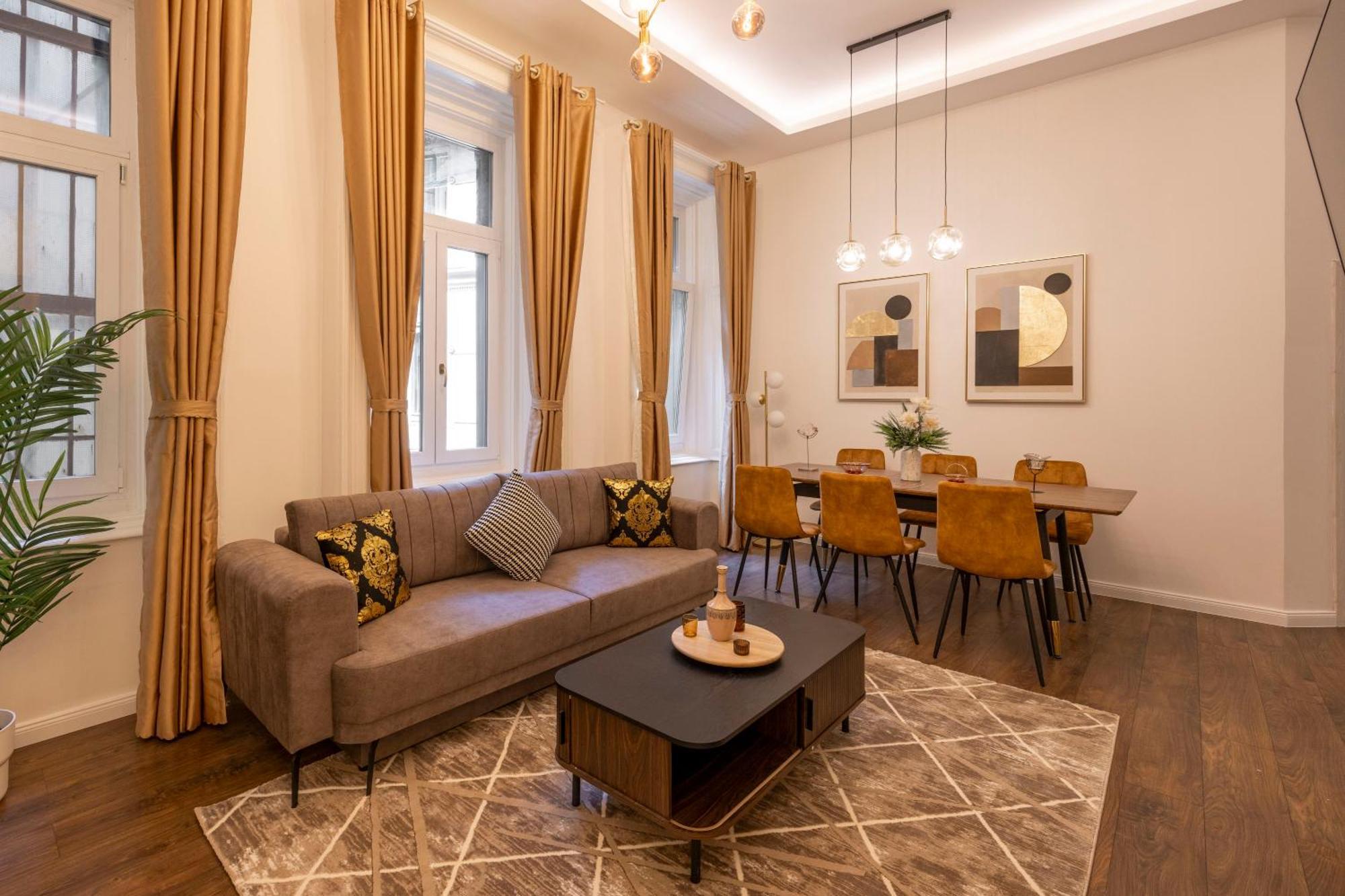 Exclusive Downtown Quentin Residence By Prestige Homes Budapest Ngoại thất bức ảnh