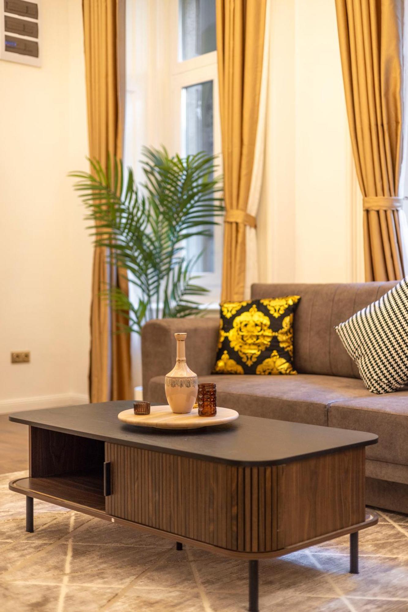 Exclusive Downtown Quentin Residence By Prestige Homes Budapest Ngoại thất bức ảnh